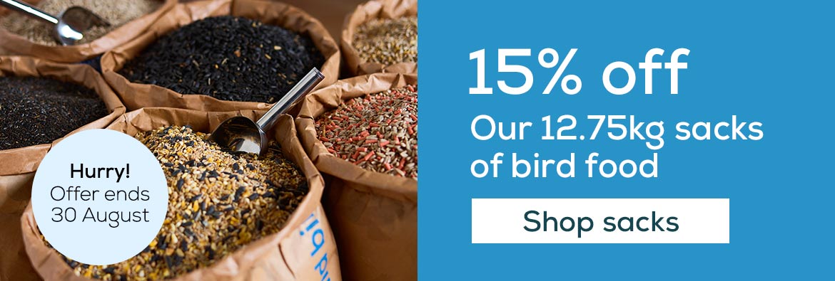 15% off our 12.75kg sacks of bird food. Hurry, offer ends 30th August! Shop sacks.