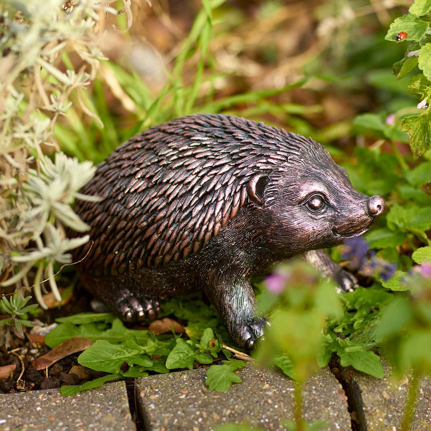 Hedgehog sculpture product photo
