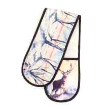 RSPB Winter woodland stag oven gloves product photo