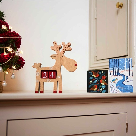 Wooden reindeer countdown calendar product photo Side View -  - additional image 3 L