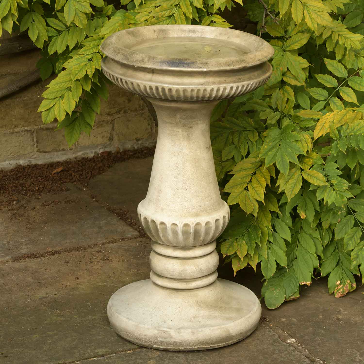 Fluted Cast Stone Bird Bath RSPB Shop