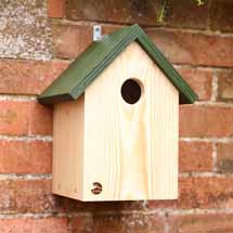 RSPB Apex Starling nest box product photo