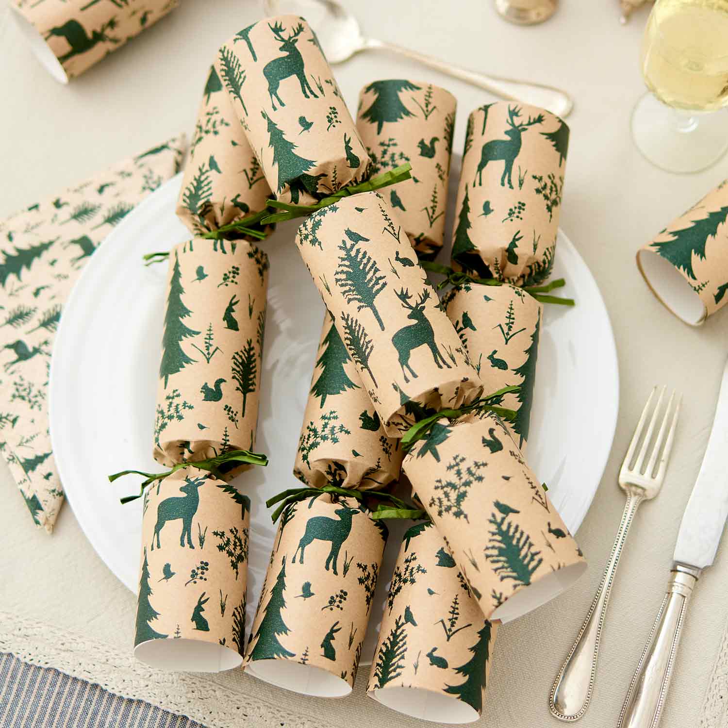 Woodland recycled crackers, box of 6 product photo additional image 4 L