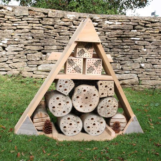 Wildlife critta cabin product photo default L