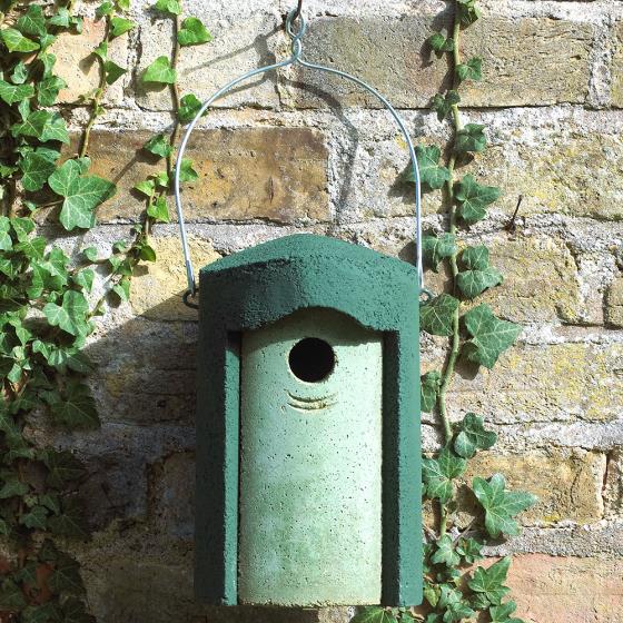 Woodcrete by Schwegler 32mm nest box product photo front L