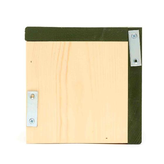 RSPB Robin and wren diamond nest box product photo side L