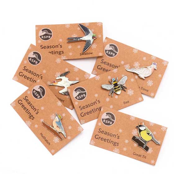 RSPB Pin badge plastic-free Christmas crackers, box of six product photo front L