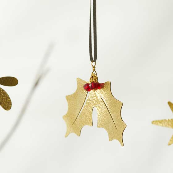 Holly brass decoration product photo front L