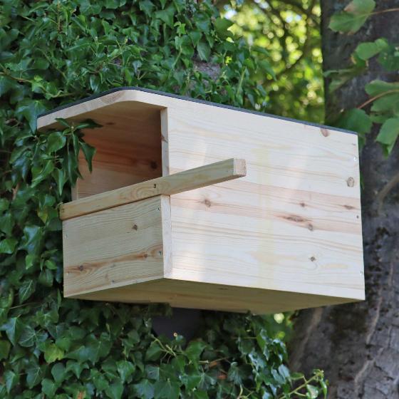 RSPB Kestrel nest box product photo side L