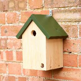 RSPB Apex classic nest box product photo